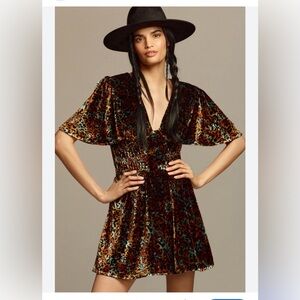 NWT By Anthropologie Short-Sleeve Velvet Mini Dress SZ xxs